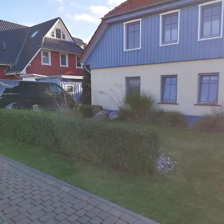 Utkiek 1 Апартаменты Цингст